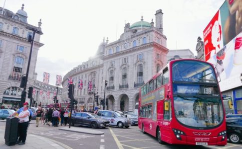 イギリス 映画ハリーポッターロケ地巡り オックスフォード Tmk Travel Concierge イギリス 映画ハリーポッターロケ地巡り オックスフォード Tmk Travel Concierge